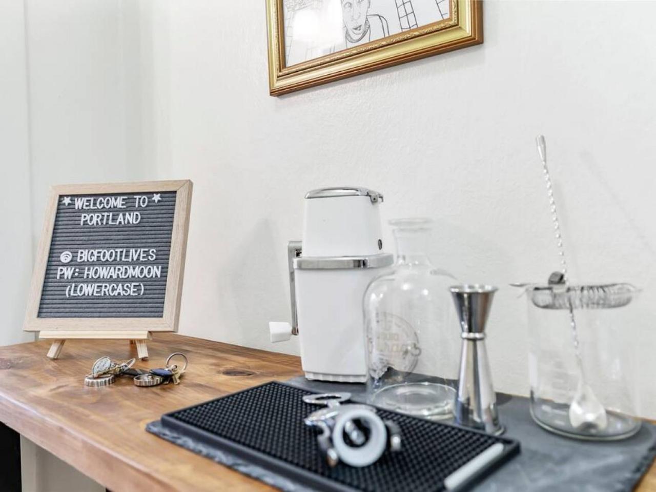 Downtown With Vintage Charm Near Train Apartment *